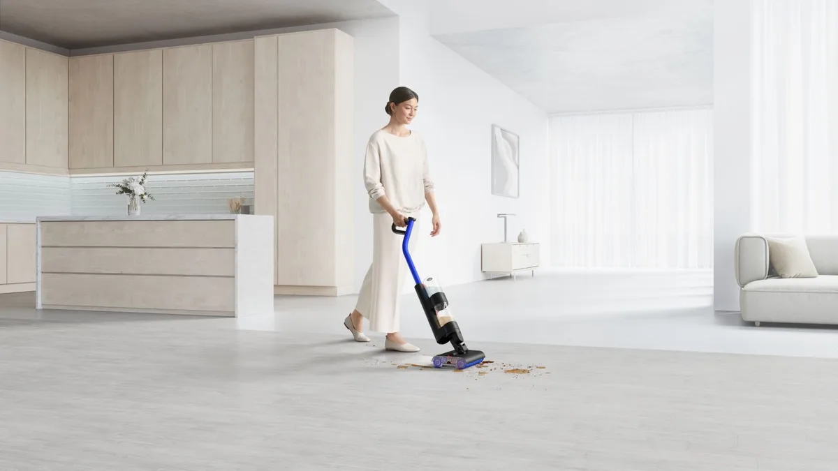 Dyson WashG1 Wet Floor Cleaner — Image 4
