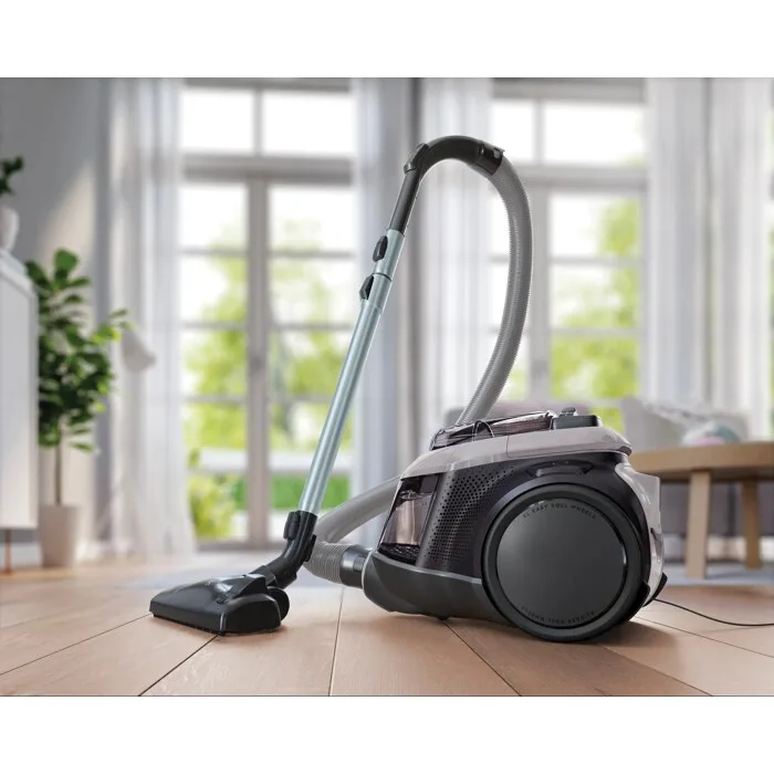 Electrolux Pure C9 Bagless Cylinder Vacuum — Image 5