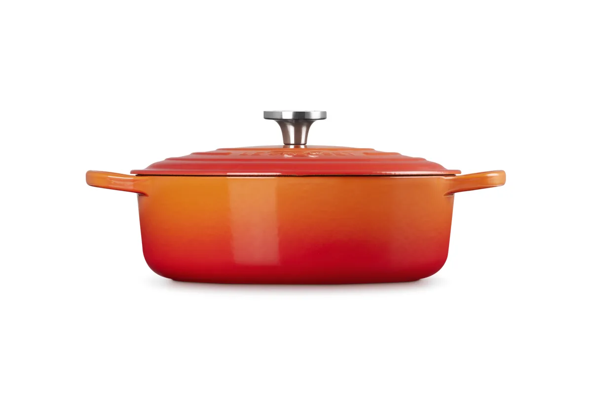Le Creuset Enamelled Cast Iron Shallow Round Casserole — Image 3