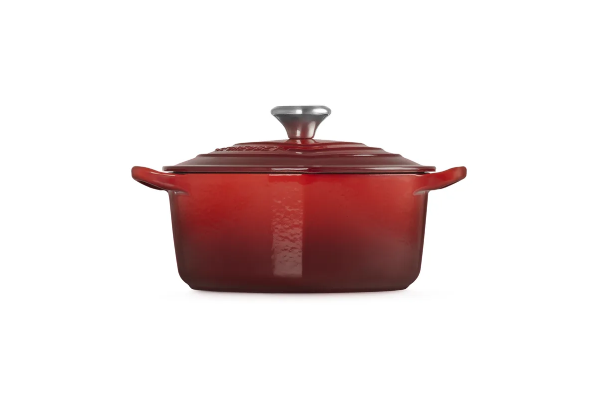 Le Creuset Heart Casserole in Enamelled Cast Iron with Heart Knob — Image 3