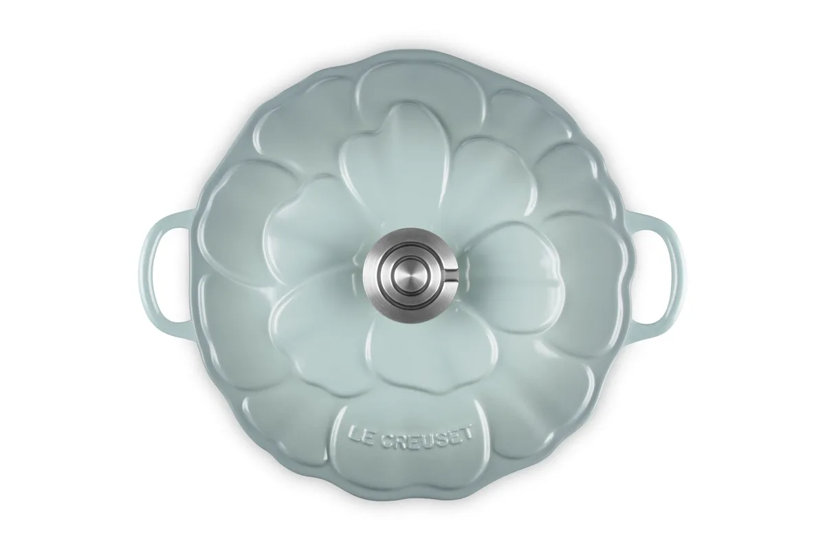 Le Creuset Petal Shallow Casserole in Enamelled Cast Iron — Image 4