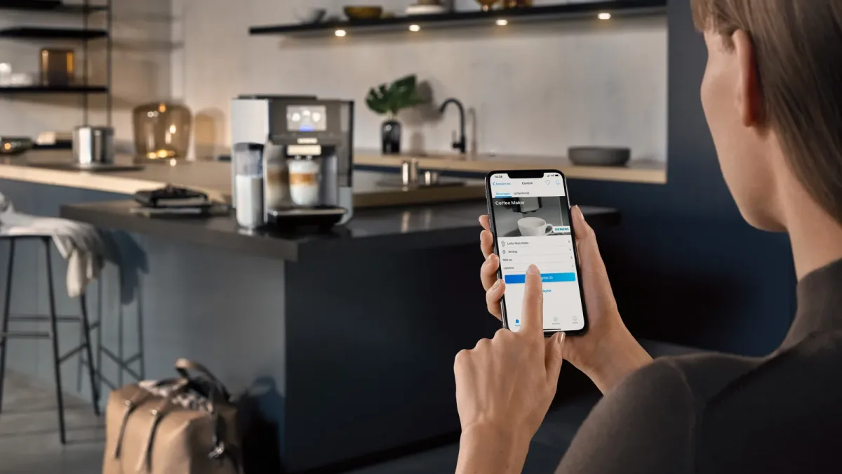 Siemens EQ700 integral fully automatic coffee machine — Image 5